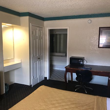Americas Best Value Inn DEN Exterior foto